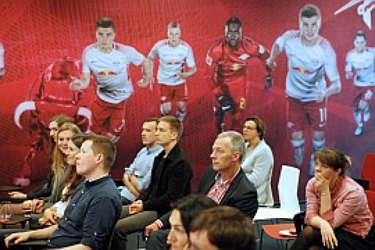 Dprg Dprg Sachsen Zu Gast Bei Rb Leipzig